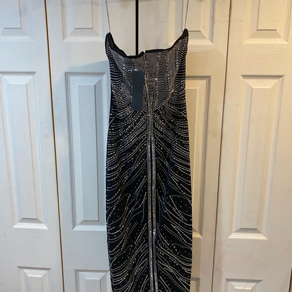 Strapless midi dress with rhinestones - Picture 2 of 3